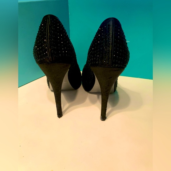 Martinez Valero black sequin high heel. Size 10, 5” heel. Open-toed fabric - Picture 4 of 6